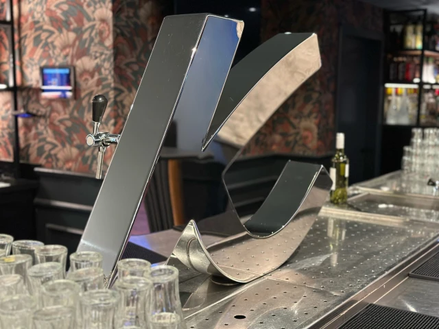 Kothman Uitgaan biertap gepolijst